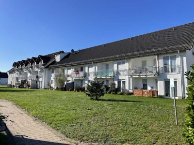 Gepflegte 2-Zimmer-Wohnung mit Balkon im 1. OG in Fronhausen