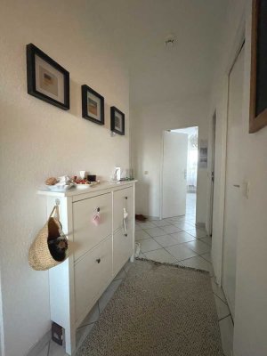 Frankfurt-Nied – Vermietete 2-Zimmer-Wohnung mit Balkon