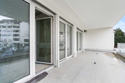 Elegante Neubau - Mietwohnung in Bad Lippspringe mit Garten, Terrasse & eigenen Stellplätzen