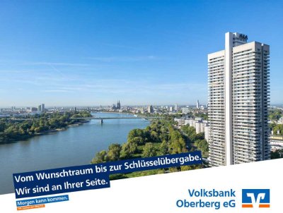 Leben auf höchstem Niveau mit spektakulärem Ausblick
 auf den Kölner Dom und Rhein!