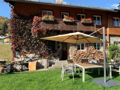 RUSTIKAL IN SUPER LAGE MIT GARTEN!