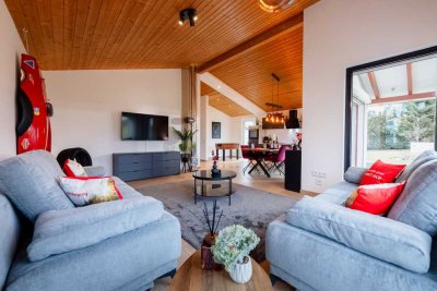 Nürburgring: Möbliertes Haus mit Garten, Terrasse, Garagen & Carport auf Zeit (Nov-März)