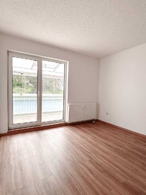 Traumhaft Wohnen mit EBK IM SCHÖNER RUHIGER LAGE IN BERNSBACH