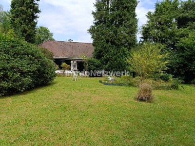 Idyllisches Haus zum Verlieben und mit Ausbaupotenzial in HH-Rahlstedt