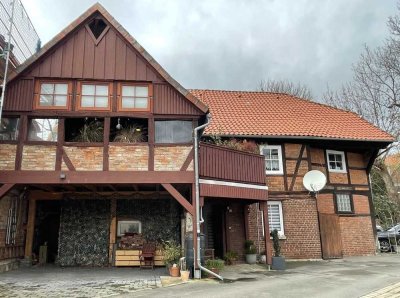 Springe, OT Alvesrode,  Hübsches Zweifamlien-Fachwerkhaus