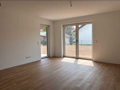 4-Zimmer EG-Wohnung mit Terrasse und Gartenanteil