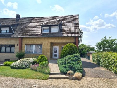 Großes EFH mit Garten & Pferdeweide in ruhiger Feldrandlage von HS-Lieck