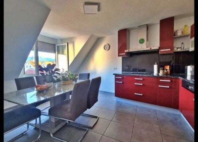 Neuwertige 2-Zimmer-Wohnung mit Einbauküche in Metzingen