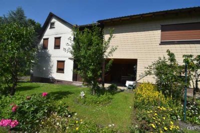 Grosszügig geschnittenes Einfamilienhaus mit kl. Einliegerwohnung in ruhiger Lage im Klosterort