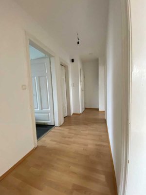 2 - Zimmer Wohnung mit Einbauküche in Bessungen