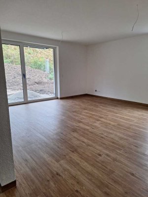 Moderne 4 Zimmer EG-Wohnung mit Terrasse