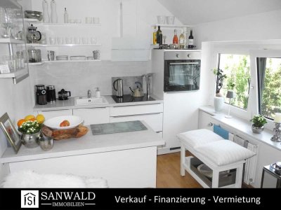 Moderne 2,5 Zimmer Wohnung mit Garage