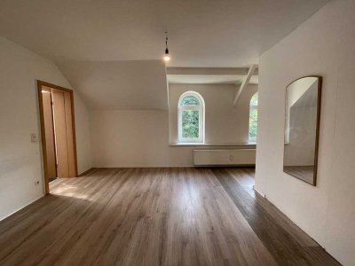2-Zimmer Wohnung im Dachgeschoss