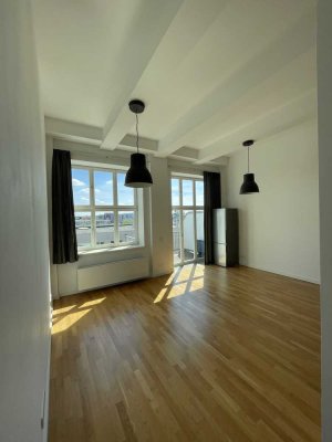 Modernes Loft mit Galerie - Ideal für Singles und Paare!