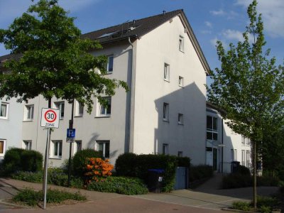 Weihnachten in der eigenen Wohnung - ruhige, sonnige 2-Zi-Wohnung mit Balkon in Schwelm von privat