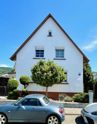 Liebevoll gestaltetes freistehendes Einfamilienhaus zum Wohlfühlen