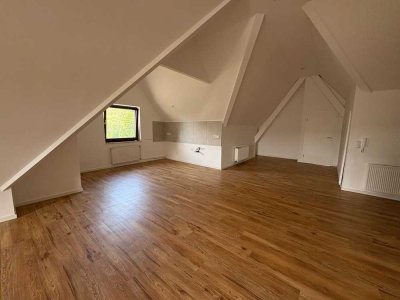 Außergewöhnliche Dachgeschosswohnung - Blumenstraße, Hamminkeln