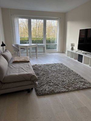 2-Zimmer-Wohnung mit Balkon und Pantry-Küche in Hamburg-Lokstedt