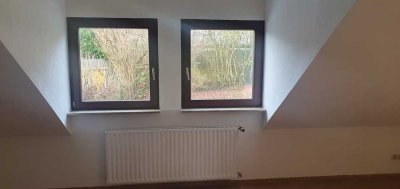 Helle frisch renovierte 2-Zimmer Dachgeschosswohnung in Polch