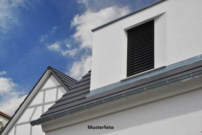 2-Familienhaus mit Garage in ruhiger Wohnlage - provisionsfrei