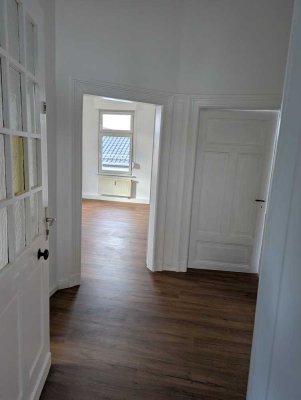 Grundsanierte Traum-Altbauwohnung in Gründerzeitvilla
