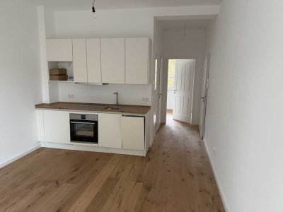 Erstbezug nach Sanierung: Appartement mit Balkon im Kreutzviertel