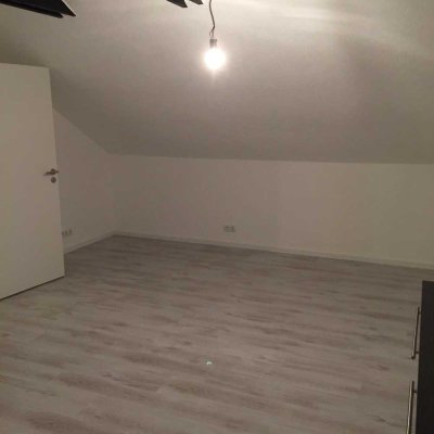 Schöne zwei Zimmer Wohnung in Frittlingen