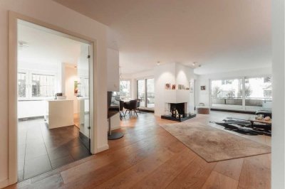 Moderne Eigentumswohnung mit Kamin und Balkon in Bestlage am Stadtwald mit ca. 156qm Gesamtfläche