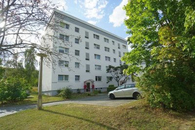geräumige und lichtdurchflutete 1-Raum-Wohnung
