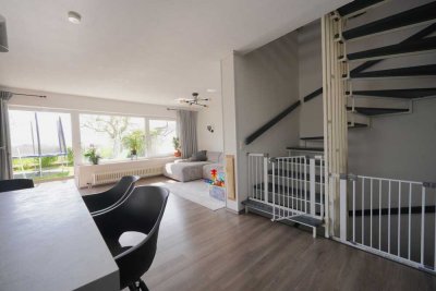 Familientraum in Neuenburg – 155 m² DHH, ruhige Lage, schöner Garten & traumhafter Bergblick