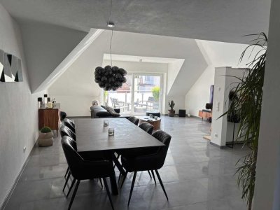 Modern, hell & energieeffizient: KfW-55-Maisonette (BJ 2021) mit Galerie +  Balkon in WDS-Merklingen