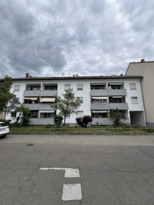 Helle 3-ZKB-Wohnung mit Balkon & Einbauküche in Schwetzingen – Haustiere erlaubt!