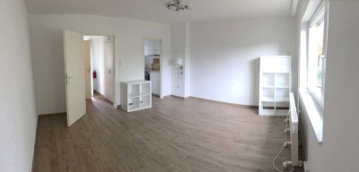 Uninähe: Gemütliche, möblierte 1-Zimmer-Wohnung mit Einbauküche