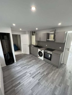 Freundliche 1,5-Zimmer-EG-Wohnung mit Einbauküche in Siegen