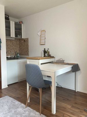 Schöne 1 Zimmer Wohnung (befristet) - voll möbliert - inklusive Nebenkosten - BEFRISTET