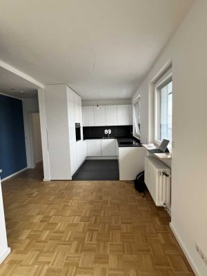 Penthouse Wohnung mit grosser  Terasse zu vermieten
