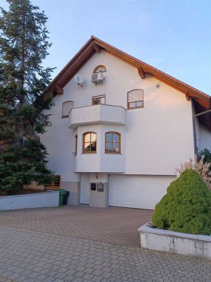 Exkl. ETW Massivbau, energieeffizient + Einliegerwohnung + Top-Rendite in Kehl-Kittersburg