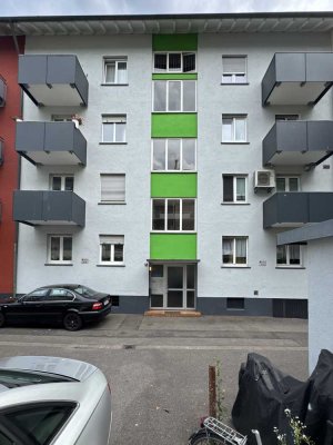 Helle und modernisierte 3-Zimmer-Wohnung mit zwei Balkonen in zentraler Lage von Freiburg-Zähringen