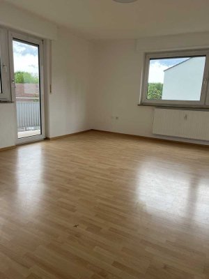 ***EINZIEHEN-WOHLFÜHLEN!***HELLE 3 ZIMMER WOHNUNG IN MARNHEIM