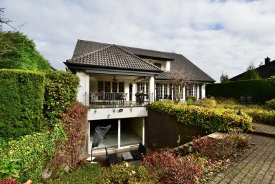 Mietkauf möglich - elegante Villa in begehrter Lage!