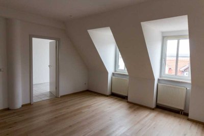 **Ruhig Wohnen im Zentrum von Wurzen + Balkon + Stellplatz**