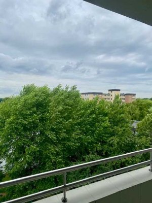 Eigentumswohnung, 3 Zi./K/D/B/Gäste WC, Balkon, Tiefgaragenplatz, Privatverkauf, Top-Kapitalanlage