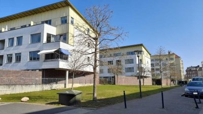 Erstbezug nach Modernisierung - kleine Wohnung im beliebten Brauereiviertel mit Dachterrasse