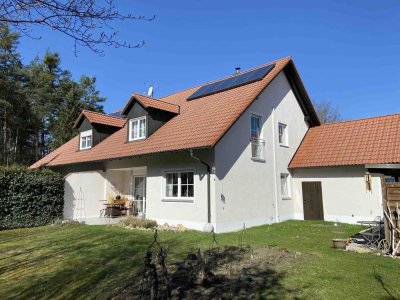 Sehr gepflegte DHH in Münchsmünster/Waldsiedlung mit 4 Schlafzimmer und Doppelgarage