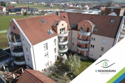 Ein Platz zum Ankommen: Dachgeschosswohnung mit Traumblick, Balkon & Garage – Berg b. Neumarkt