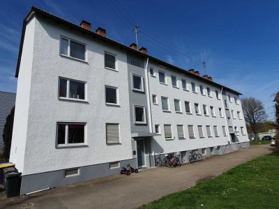Schöne 3-Zi-Wohnung mit Balkon
