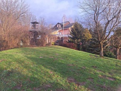 Provisionsfrei ! Villa, nur 30 Minuten bis zum Zentrum der Landeshauptstadt Dresden entfernt