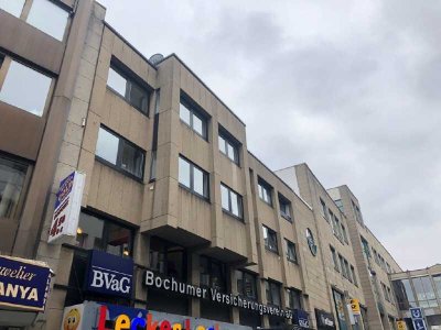 Top renoviert unter den Dächern der City wohnen