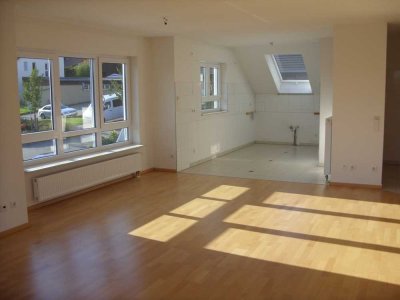 Sonnige 4-Zimmer-Maisonette-Wohnung  in Ditzingen-Heimerdingen