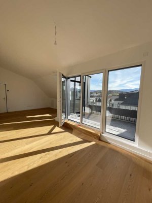 Penthouse-Wohnung mit Dachterrasse und Bergblick!